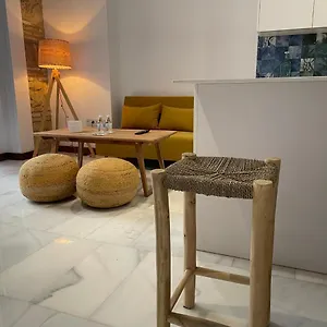 Apartamento La Casa De La Escalera 2, Córdoba